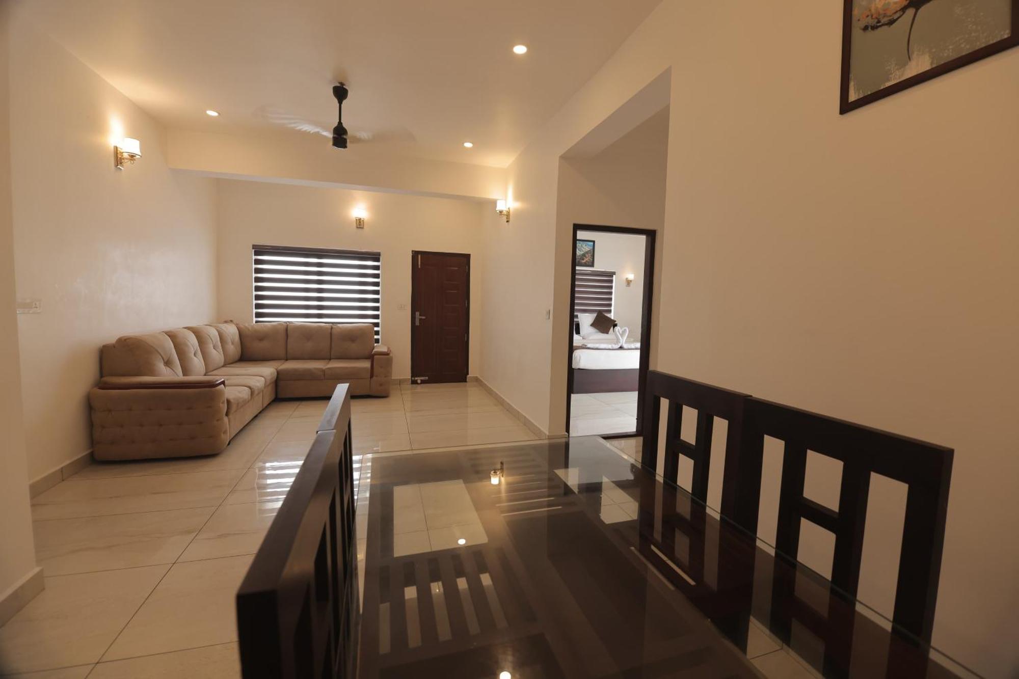 Himasailam Pool Resort Vagamon Bagian luar foto